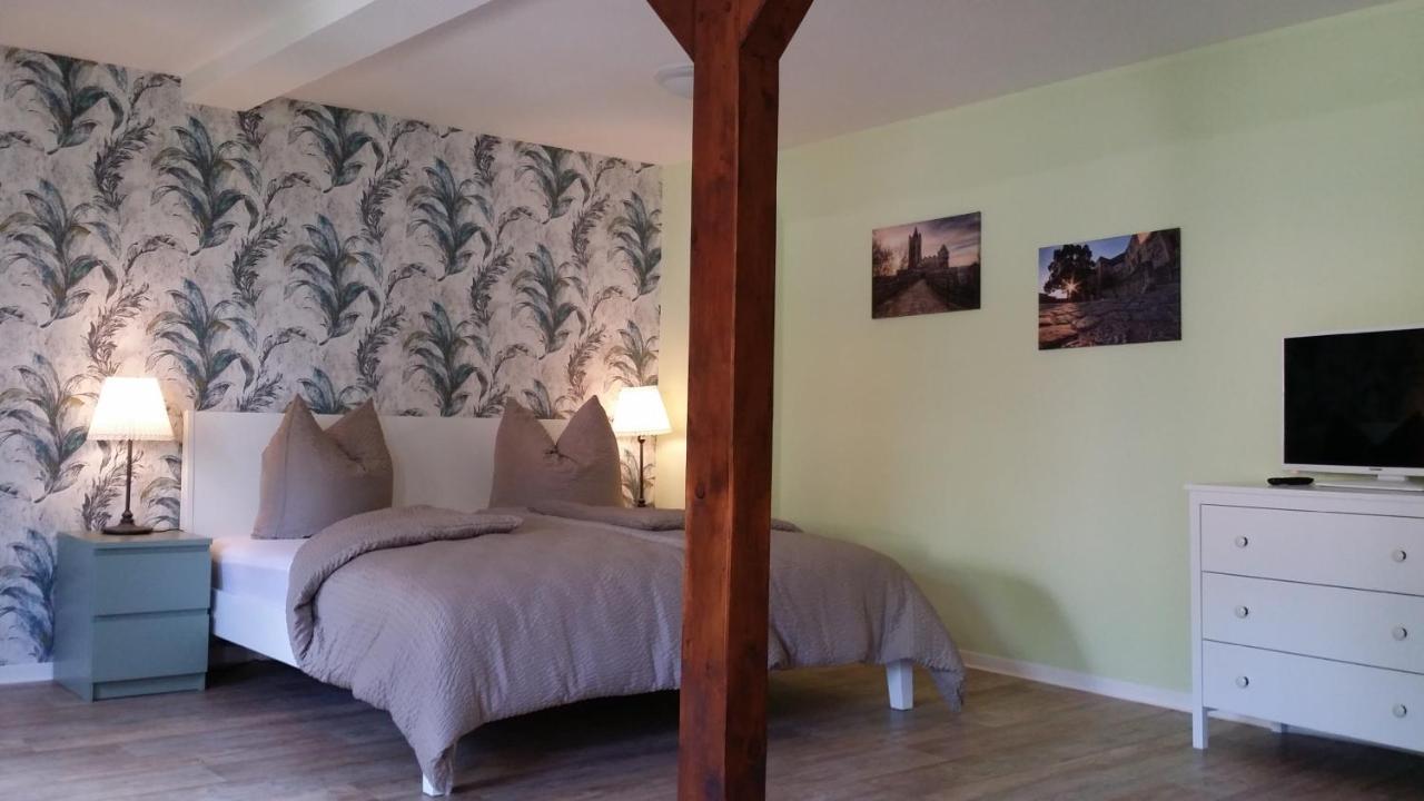 Pension Alt Naumburg Наумбург Екстер'єр фото